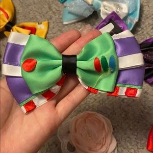 Buzz light year hair bow